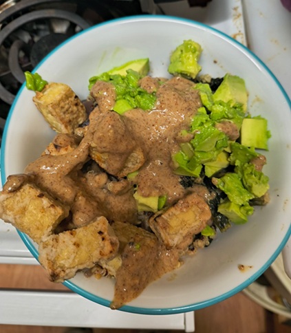 pic of dish (Quinoa and Baked Tofu Bowl with Almond Sauce w/avocado)